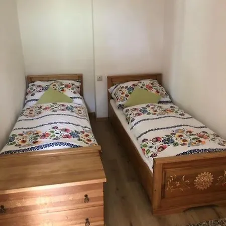 Gazdovsky Dvor Peter Jurky *