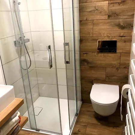 Gazdovsky Dvor Peter Jurky * Vasilov