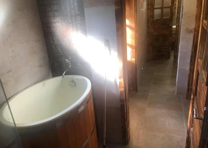 Gazdovsky Dvor Peter Jurky *